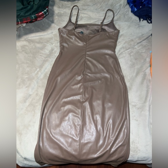 Brown Contour Faux leather dress - Picture 3 of 3
